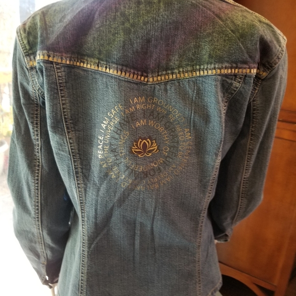 Custom denim jacket - Picture 3 of 5